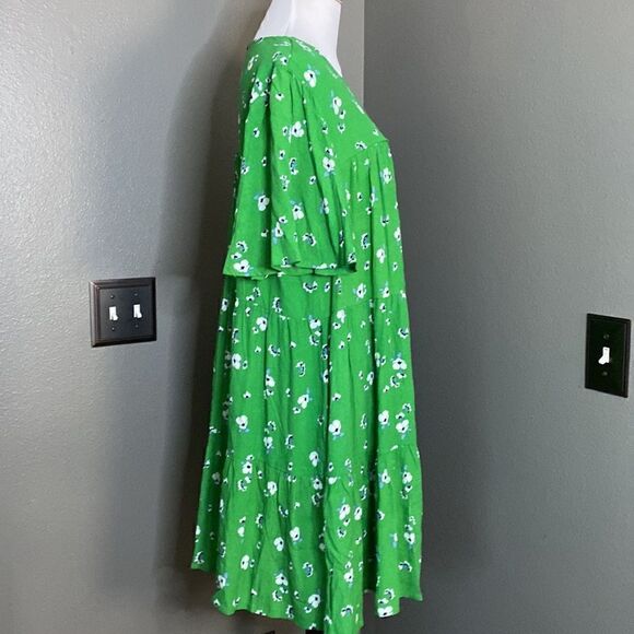 NWT Code x Mode Green Mini Floral Dress Short Sleeve Tiered - Picture 4 of 13